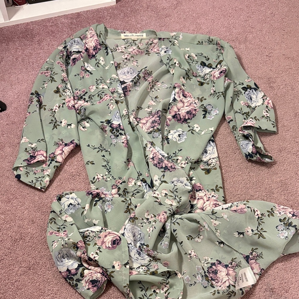 Wallflower Green Floral Kimono Robe